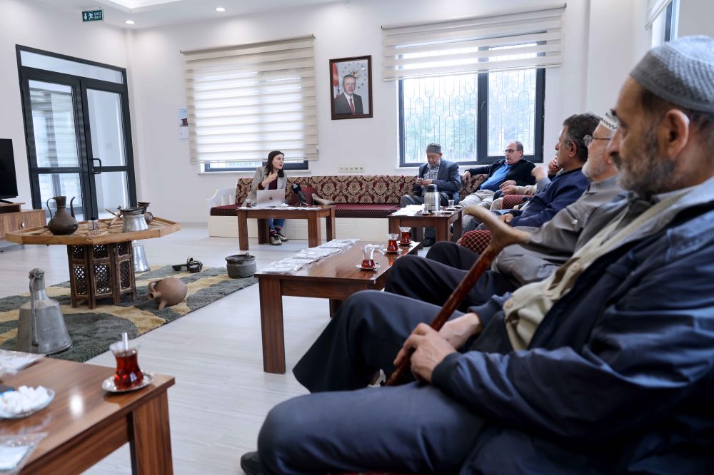 KARATAY’DA TEKNOLOJİ BAĞIMLILIĞIYLA MÜCADELE EĞİTİMİ VERİLDİ (4).JPG