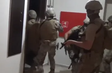 75 İlde Silah Kaçakçılarına Ve Ruhsatsız Silah Taşıyanlara Operasyon!