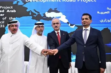 Bağdat’ta Kalkınma Yolu Zirvesi Yapıldı!