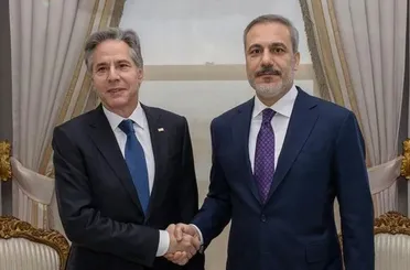 Bakan Fidan ABD'li mevkidaşı Blinken ile Suriye'yi görüştü!