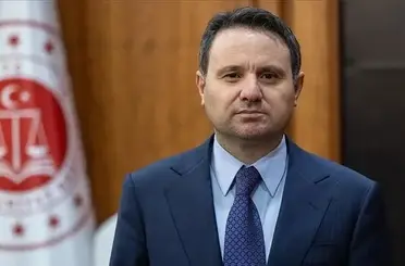 Bakan Gürlek’ten Fon Soruşturması Mesajı: 404 Kişi Hakkında Adli İşlem Yapıldı!