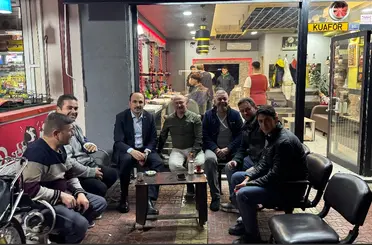 Başkan Altay Teravih Sonrası Gençlerle Sohbet Etti, Esnafların Çay Davetine Katıldı