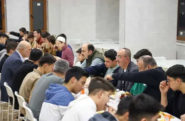 Başkanlar, Hafız Adaylarıyla Sahur Sofrasında Buluştu!