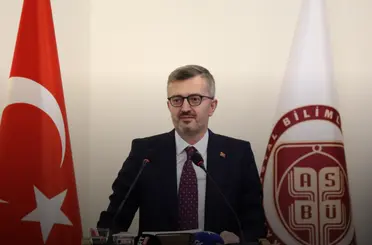 Burhanettin Duran’dan Dijital Güvenlik ve Dezenformasyon Uyarısı!