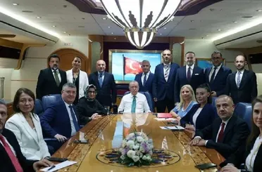 Cumhurbaşkanı Erdoğan Katar dönüşü gündemi değerlendirdi!
