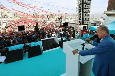 Cumhurbaşkanı Erdoğan: “Konya Belediyelerimiz Hatay’da Hakk’ın ve Halkın Rızasını Gözeterek Gece Gündüz Koşturdu”