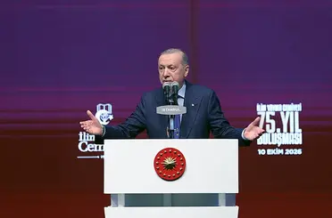 Cumhurbaşkanı Erdoğan Uyardı: Gençler Dijital Çağın Tehditlerine Karşı Korunmalı!