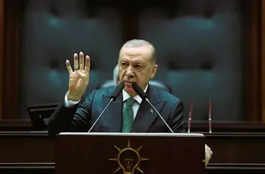 Cumhurbaşkanı Erdoğan'dan CHP’ye Sert Tepki: "Gençlerin Hayatını Karartan Sizlersiniz"
