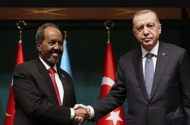  Cumhurbaşkanı Erdoğan'dan Somali Cumhurbaşkanı Mahmud ile görüşme!