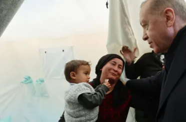 Depremzedelere 15 bin lira destek