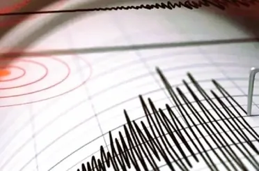 Ege Denizi'nde 5.3 şiddetinde deprem !