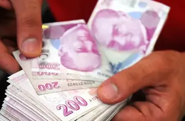 Emekli Maaşlarına Ek Zam Gündemi: Refah Payı Ve Seyyanen Artış Masada!
