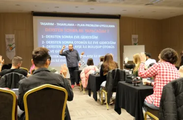 Genç İletişimciler Ekoloji Okuryazarlığı ve İklim Haberciliği Eğitimi Aldı