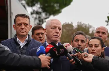 İstanbul’da Sel Sonrası Vali Gül’den Açıklama: Dere Yataklarındaki Yapılar Yıkılacak!