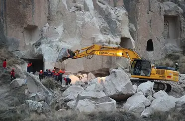Kapadokya’da Peribacası Faciası: 4 Ay Önce Evlenen Genç Çift Hayatını Kaybetti!