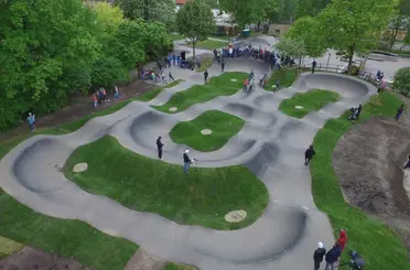 Karatay’a Gençleri Heyecanlandıracak Yeni Park! Kaykay ve Bisiklet Alanı Tamamlanıyor