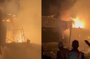 Katil İsrail yine katliam yaptı! Gazze'de pazar yerini bombaladı!