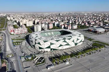 Konya Büyükşehir Stadyumu Türkiye-İspanya Maçına Hazırlanıyor