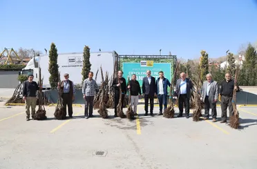 Konya Büyükşehir’den Çiftçilere 72 Bin Meyve Fidanı Desteği