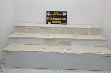 Konya’da Bir Yolcunun Çantasından Milyonlarca Liralık Uyuşturucu Çıktı!