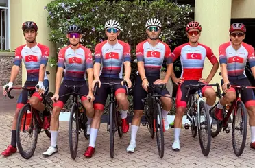 Konyalı Pedallar Dünya Yol Bisikleti Şampiyonası’nda Milli Formayla Yarışıyor