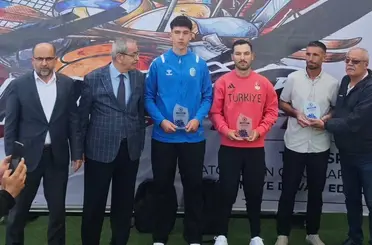 Konya’nın Başarılı Bisikletçisi Ramazan Yılmaz’a “Yılın Sporcusu” Ödülü