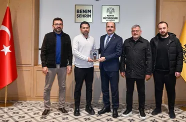 Konyaspor Yönetiminden Büyükşehir Belediye Başkanı Altay’a Ziyaret