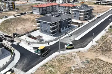 Selçuklu'da asfalt sezonu yoğun tempoda devam ediyor