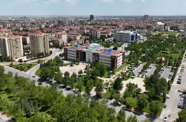 Selçuklu’nun Nüfusu 703 Bini Aştı: Türkiye’nin En Büyük İlçeleri Arasındaki Gücünü Sürdürdü