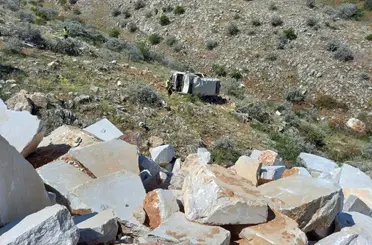 SON DAKİKA: KONYA'DA TARIM İŞÇİLERİNİ TAŞIYAN ARAÇ KAZA YAPTI! ÖLÜ VE YARALILAR VAR