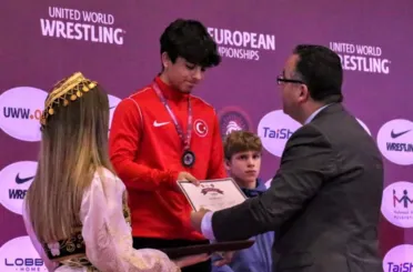 Torku Şeker Sporlu Milli Güreşçi Halil Çınar Avrupa İkincisi Oldu