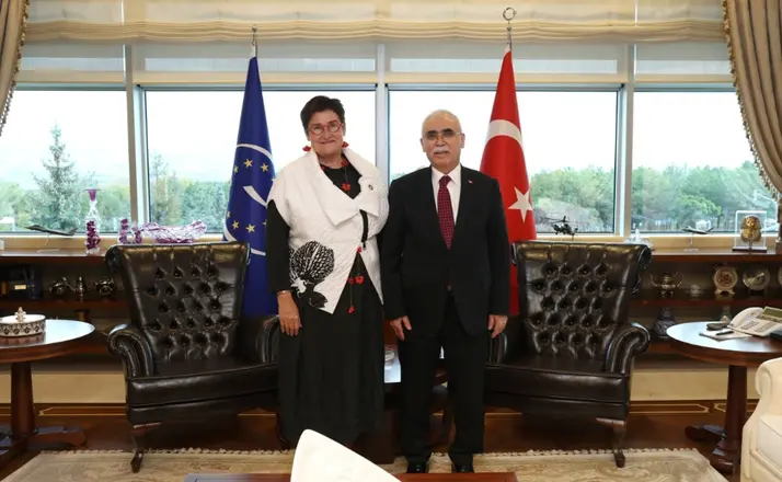 AYM Başkanı Kadir Özkaya, AKPM Başkanı Petra Bayr ile Görüştü!