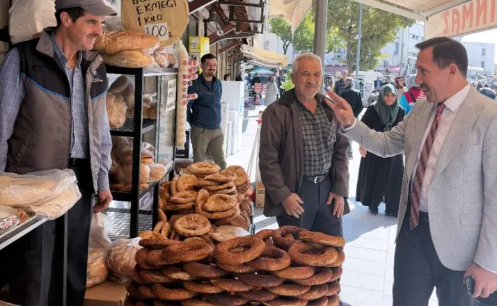 Başkan Kılca, Aziziye Camii Çevresindeki Esnafın Taleplerini Dinledi