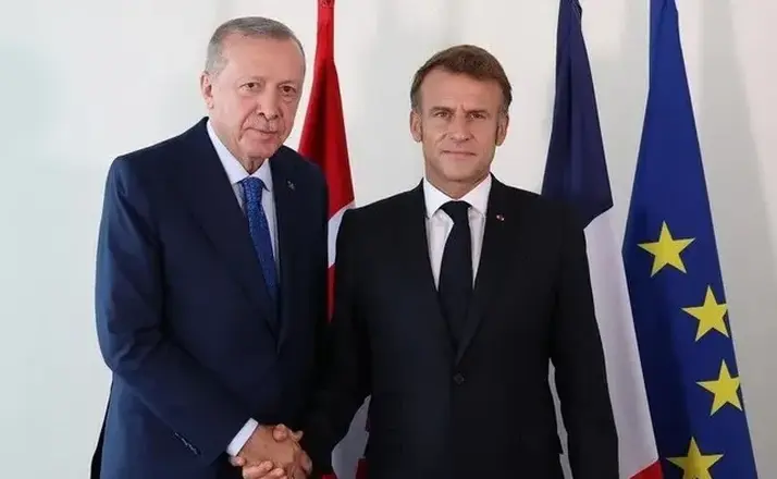 Cumhurbaşkanı Erdoğan’dan Macron’a COP31 Daveti!