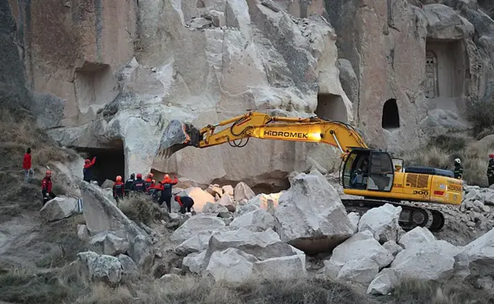Kapadokya’da Peribacası Faciası: 4 Ay Önce Evlenen Genç Çift Hayatını Kaybetti!