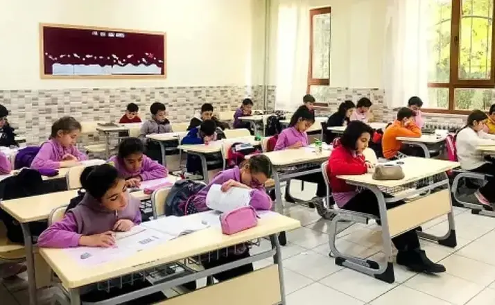 MEB’den Yeni Ortak Sınav Sistemi! 6 Sınıf Düzeyinde 16 Branşta Uygulanacak!