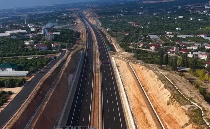 Mersin Çeşmeli-Kızkalesi Otoyolu Açılıyor: 2,5 Saatlik Yol 18 Dakika Olacak!