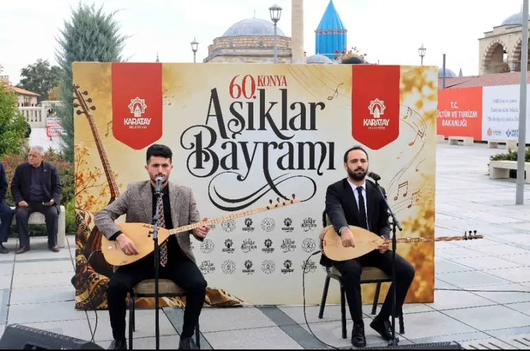 60. Konya Âşıklar Bayramı Mevlana Meydanı’nda Başladı