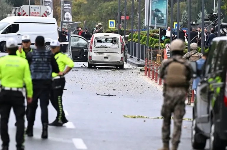 Ankara'da canlı bomba saldırısı! İçişleri Bakanı Ali Yerlikaya açıkladı: 2 hain etkisiz