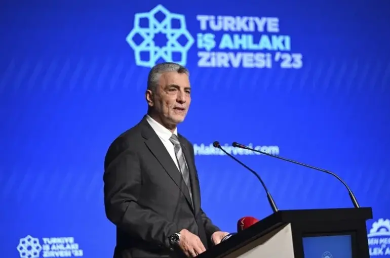 Bakan Bolat İş Ahlakı Zirvesinde Konuştu: Stokçuluğa Torba Yasada 'Katmerli' Ceza Geliyor