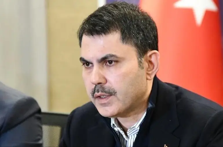 Bakan Kurum: "582 bin bağımsız bölüm ve 202 bin bina acil yıkılacak