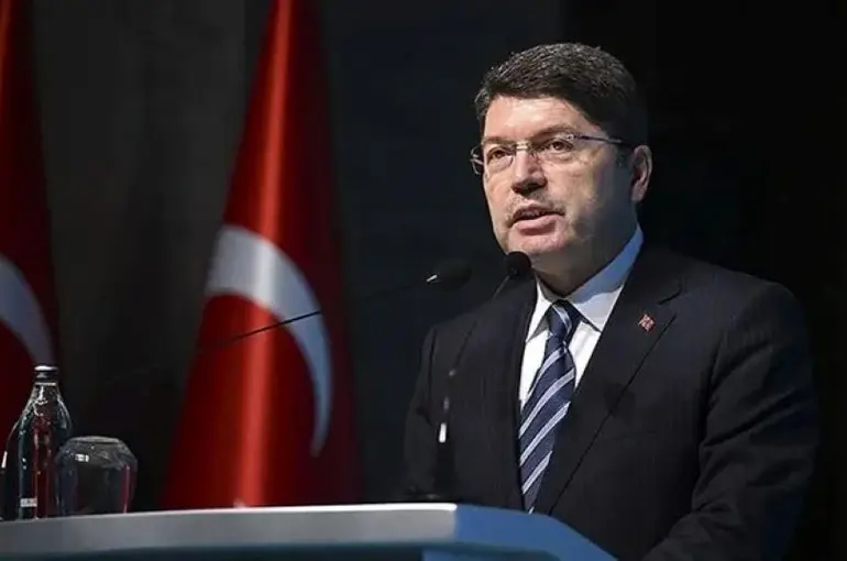 Bakan Tunç:Yeni Adli Yıl Ülkemize,Milletimize ve Adalet Camiasına hayırlı olsun