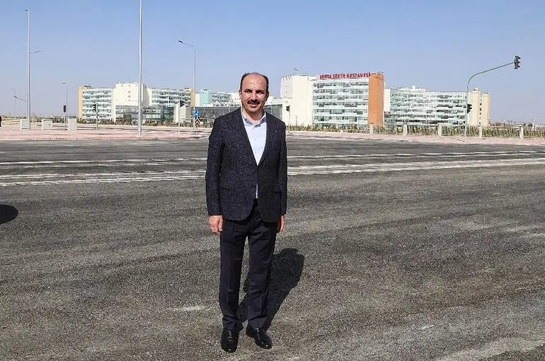 Başkan Altay: “Şehir Hastanesi Köprülü Kavşağı ile Yeni Raylı Sistemin Bağlantı Hattı Oluşturuldu”