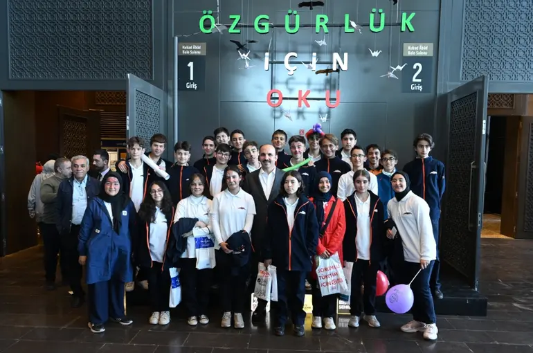Başkan Altay Tüm Kitapseverleri 12. Konya Kitap Günleri’ne Davet Etti