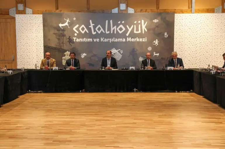 Başkan Altay Turizm Paydaşlarıyla Değerlendirme Toplantısı Yaptı