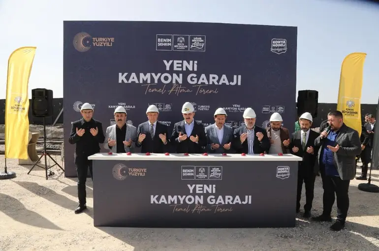 Başkan Altay Yeni Kamyon Garajı’nın Temelini Attı