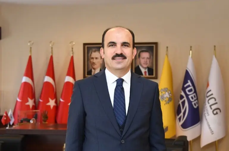 Başkan Altay'dan 12. Sınıf öğrencilerine müjde!3.000 TL destek