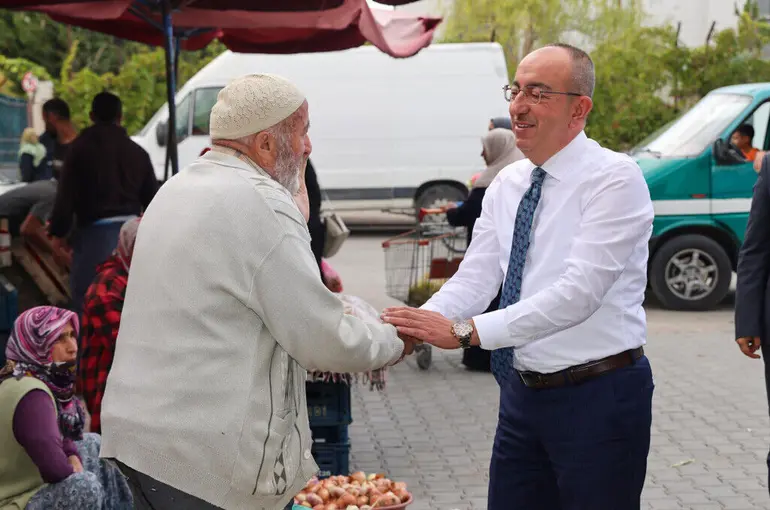 Başkan Mustafa Kavuş, Harmancık Pazarı'nda