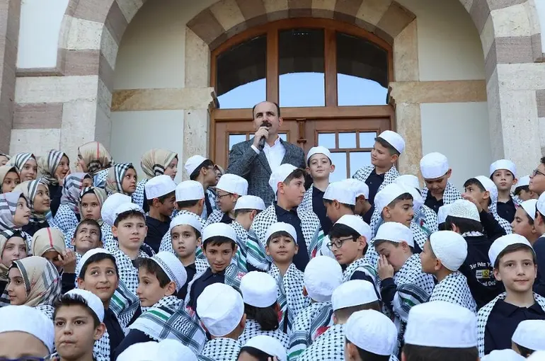 Bilgehane Hafızlık Öğrencileriyle Buluşan Başkan Altay: “Bu Güzellik En Çok Konya’ya Yakışıyor”