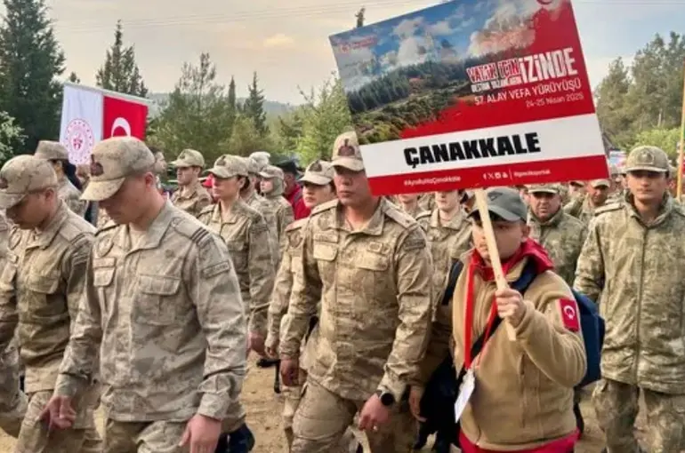 Çanakkale'de 110. Yılında Kahraman 57’nci Alay’a Vefa Yürüyüşü